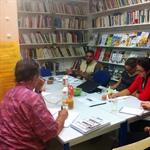 Ransingh Parmar's meeting with four French NGOs / La réunion de Ransing Parmar avec quatre ONGs françaises